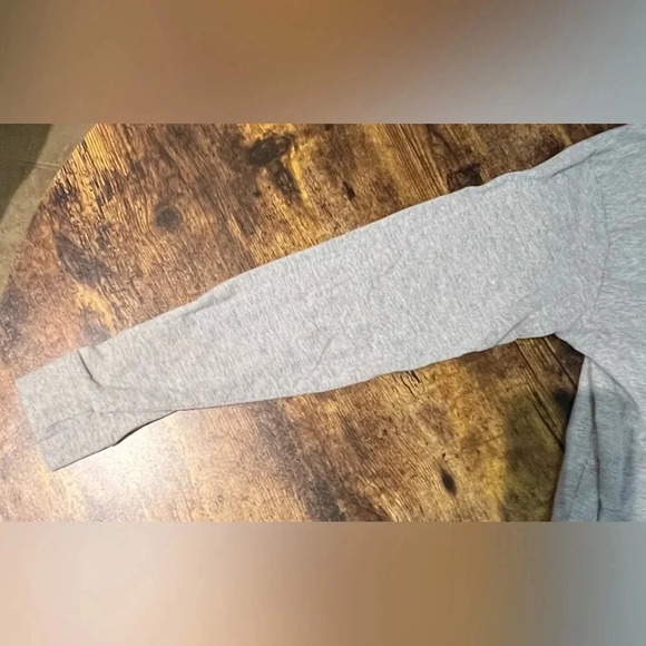 BOTTOMS OUT | ladies Long Beach Island t-shirt. Size: L. - Picture 9 of 10